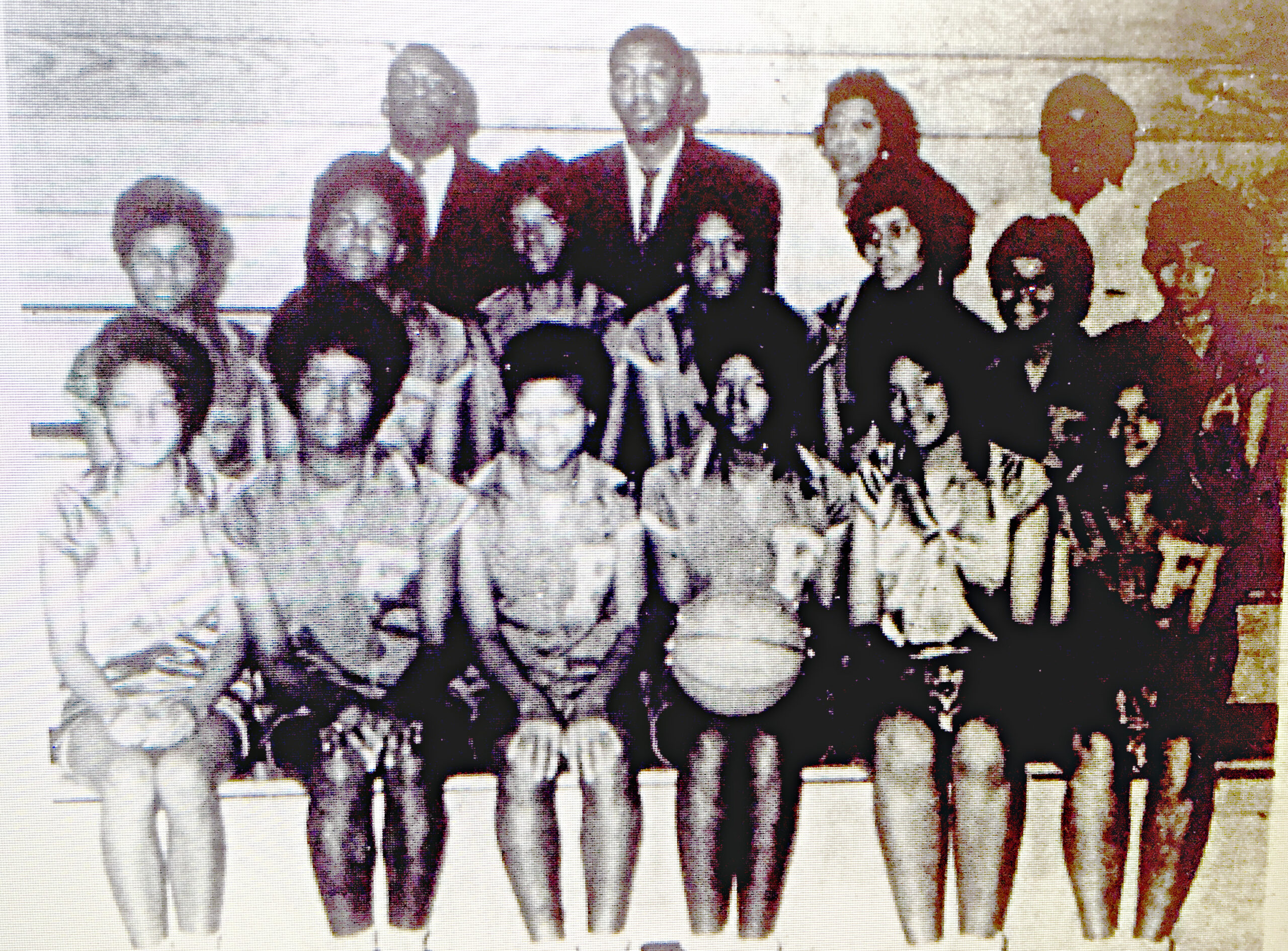 GirlsBasketballTeam_1965